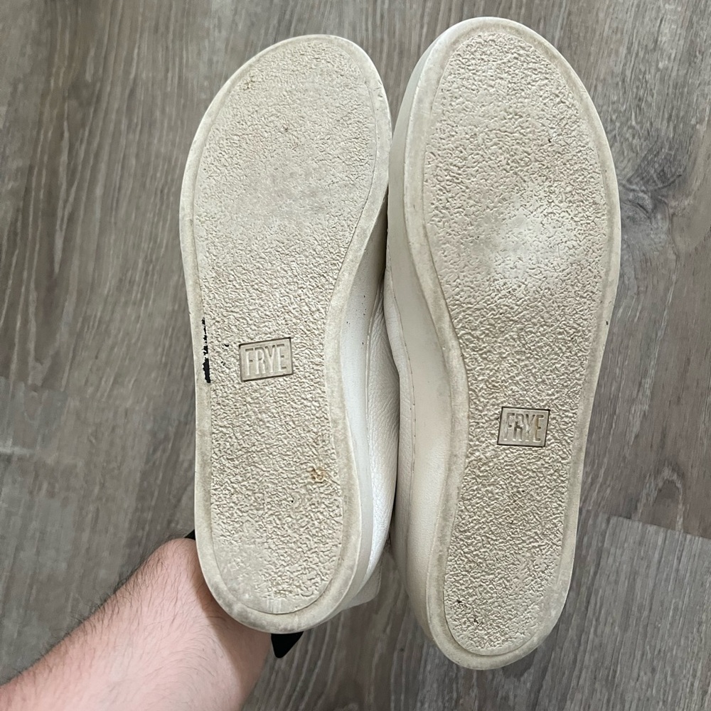 Frye Lena Low-Top Lace-Up Sneakers - Picture 5 of 7